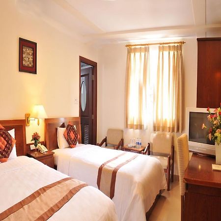 Lac Vien Hotel Thành Pho Ho Chí Minh Esterno foto