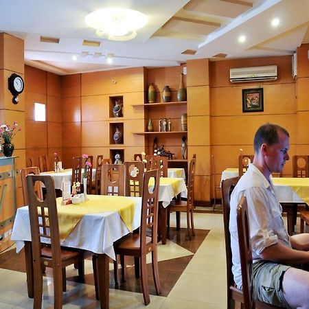 Lac Vien Hotel Thành Pho Ho Chí Minh Esterno foto