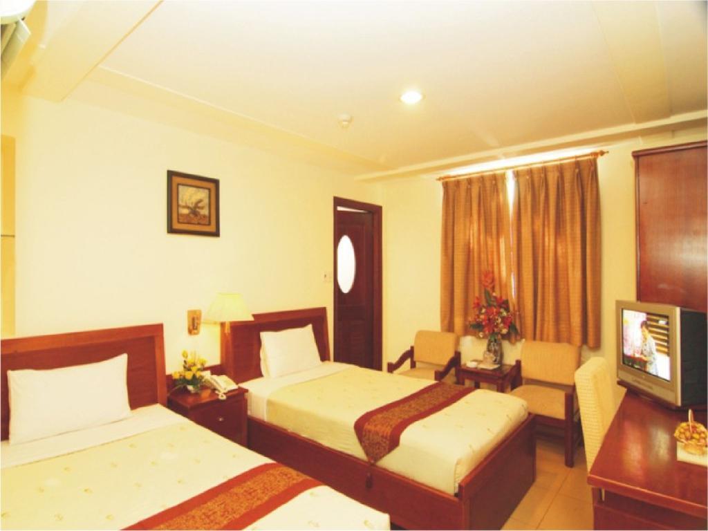 Lac Vien Hotel Thành Pho Ho Chí Minh Esterno foto